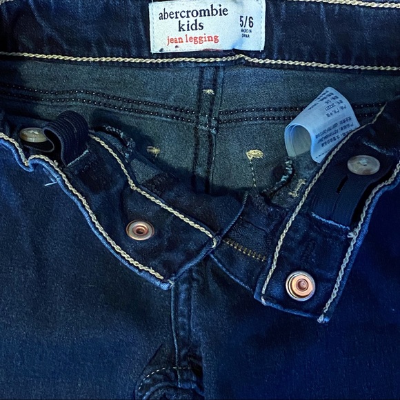 🌈⚡️4/$20⚡️Abercrombie Kids Dark Wash Jeggings - Picture 3 of 3